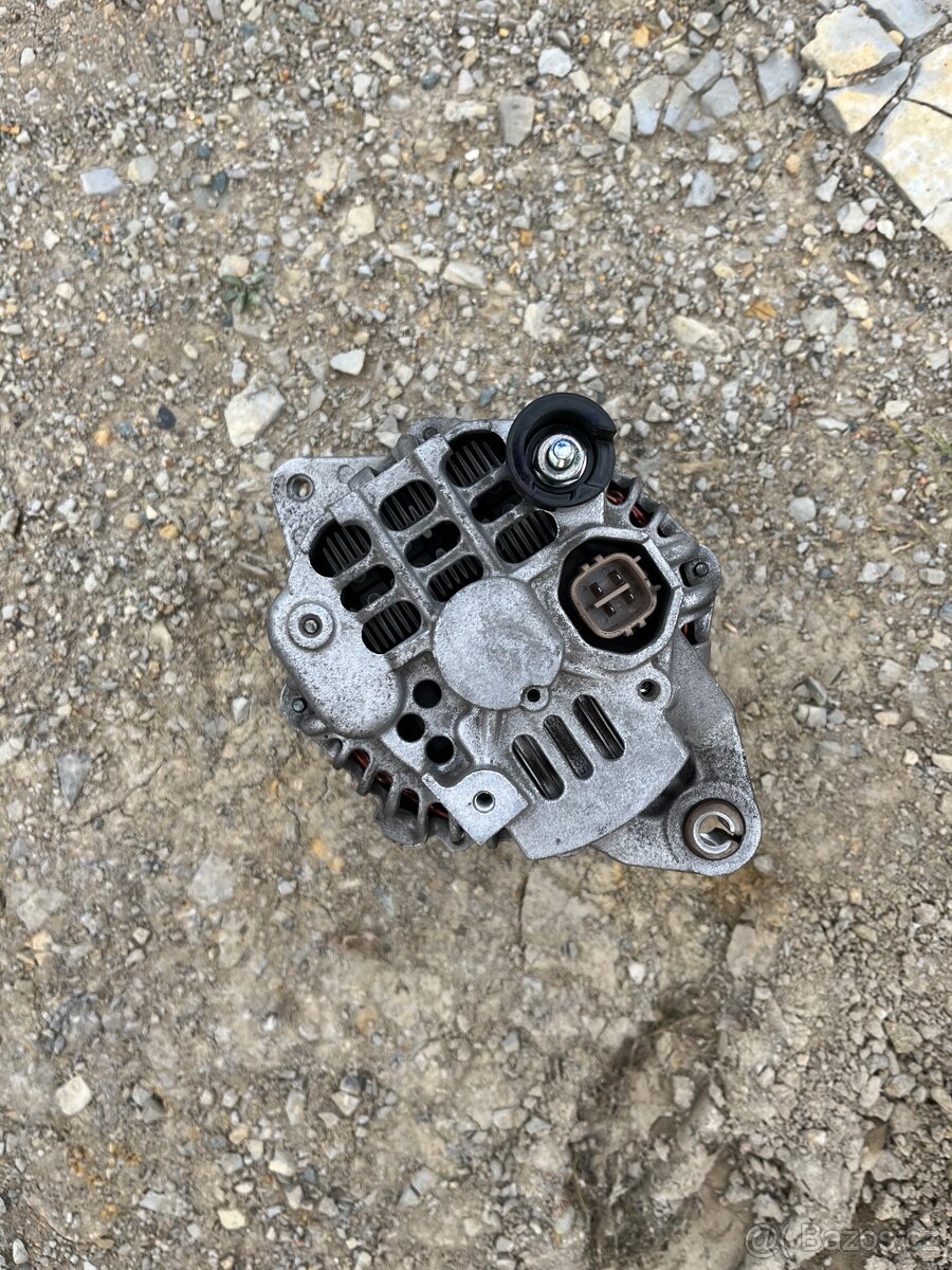 Alternátor Honda Civic 8g - 4