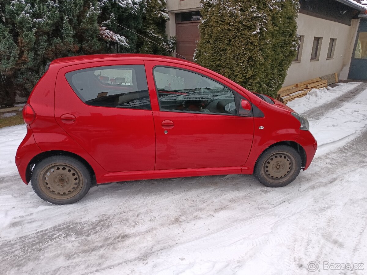 Toyota aygo - 4