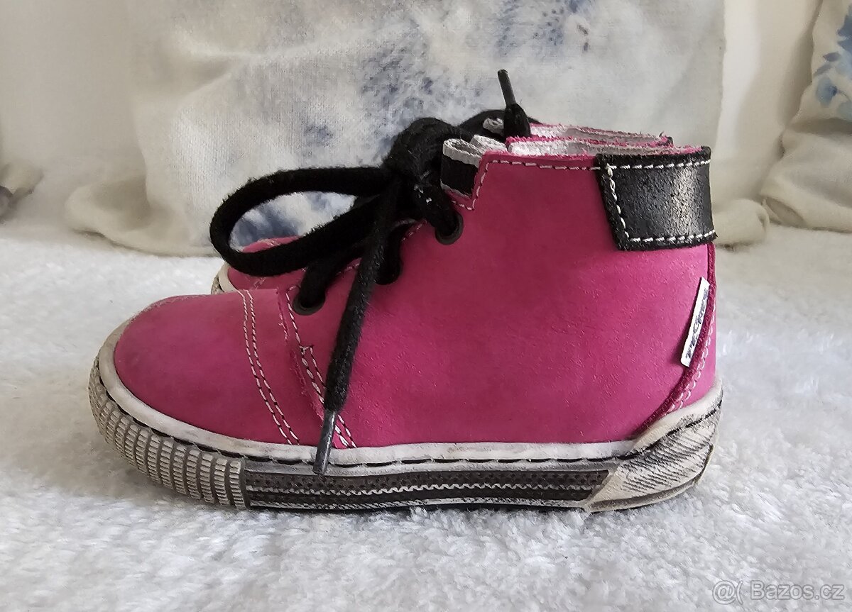 Nové celoroční kožené boty Pegres velikost 22 - 4