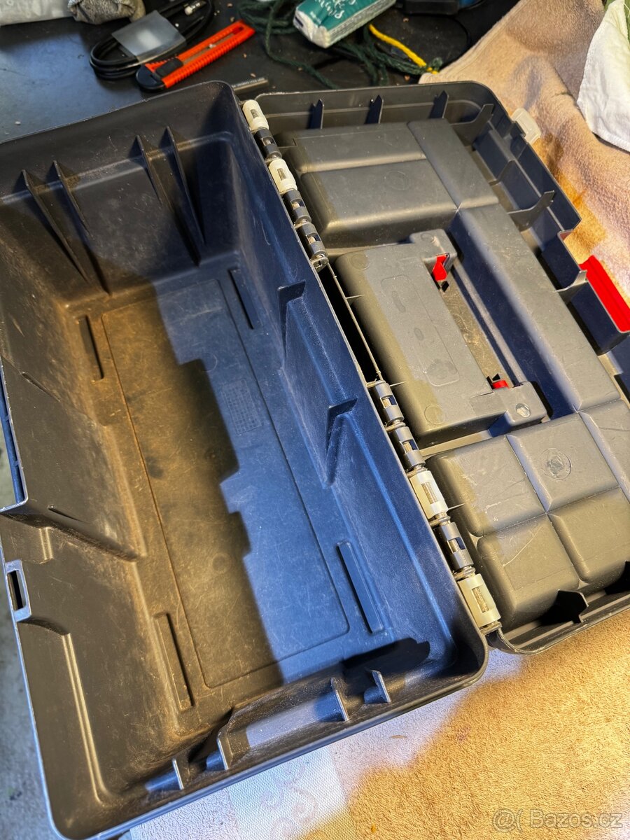 Box na nářadí KETER omega - 4