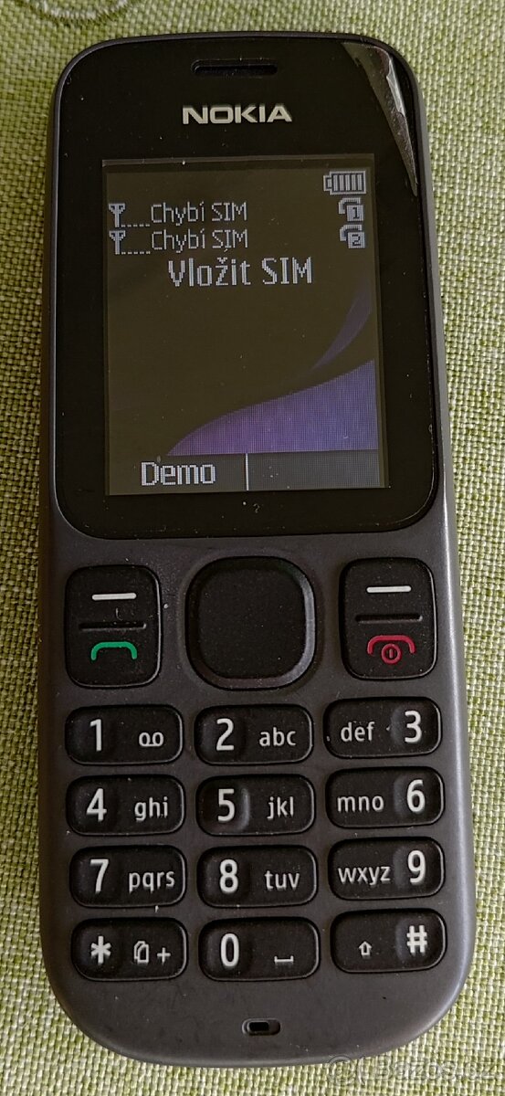 Nokia tlačítkové telefony 3 kusy - 4