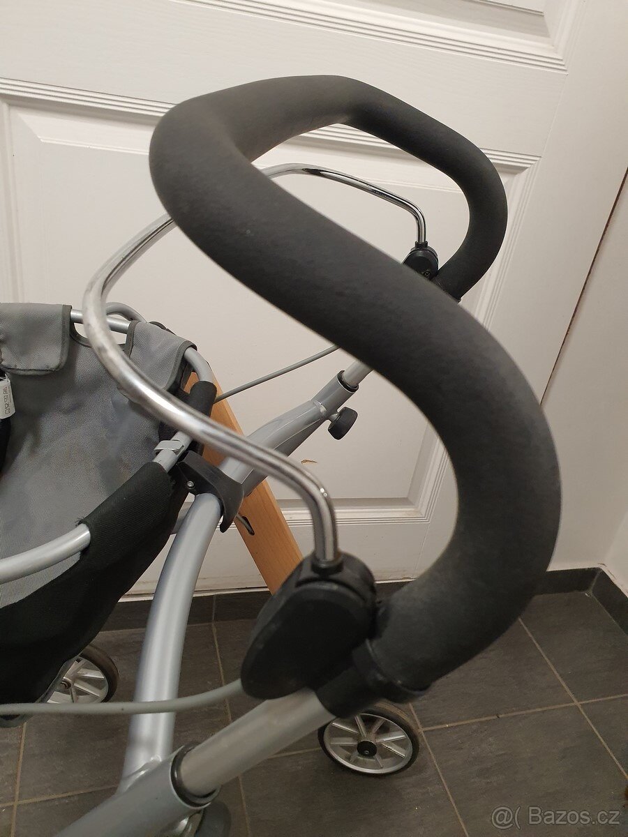 seniorské chodítko s košem, lehoučké - 4