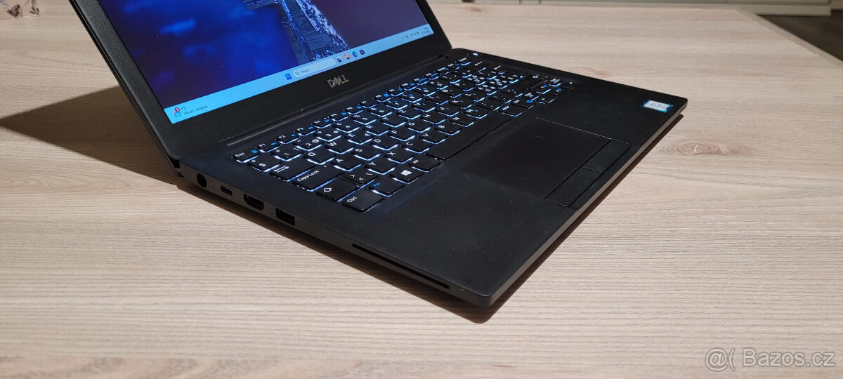 Dell, i5-8350u 4/8x 3,60GHz, 8GB DDR4, 256GB SSD, bat. 3hod. - 4