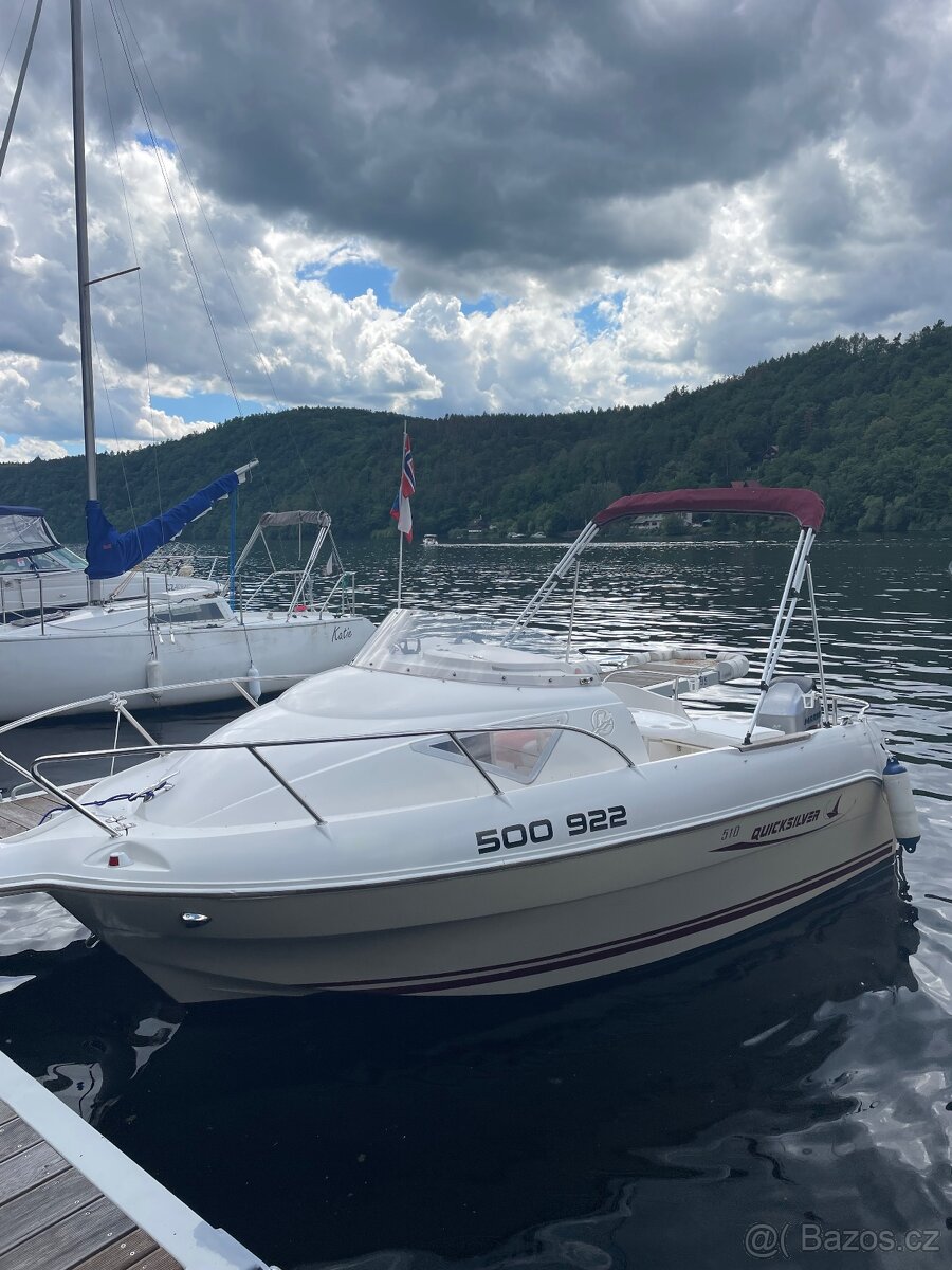 Motorová kajutová loď - 4