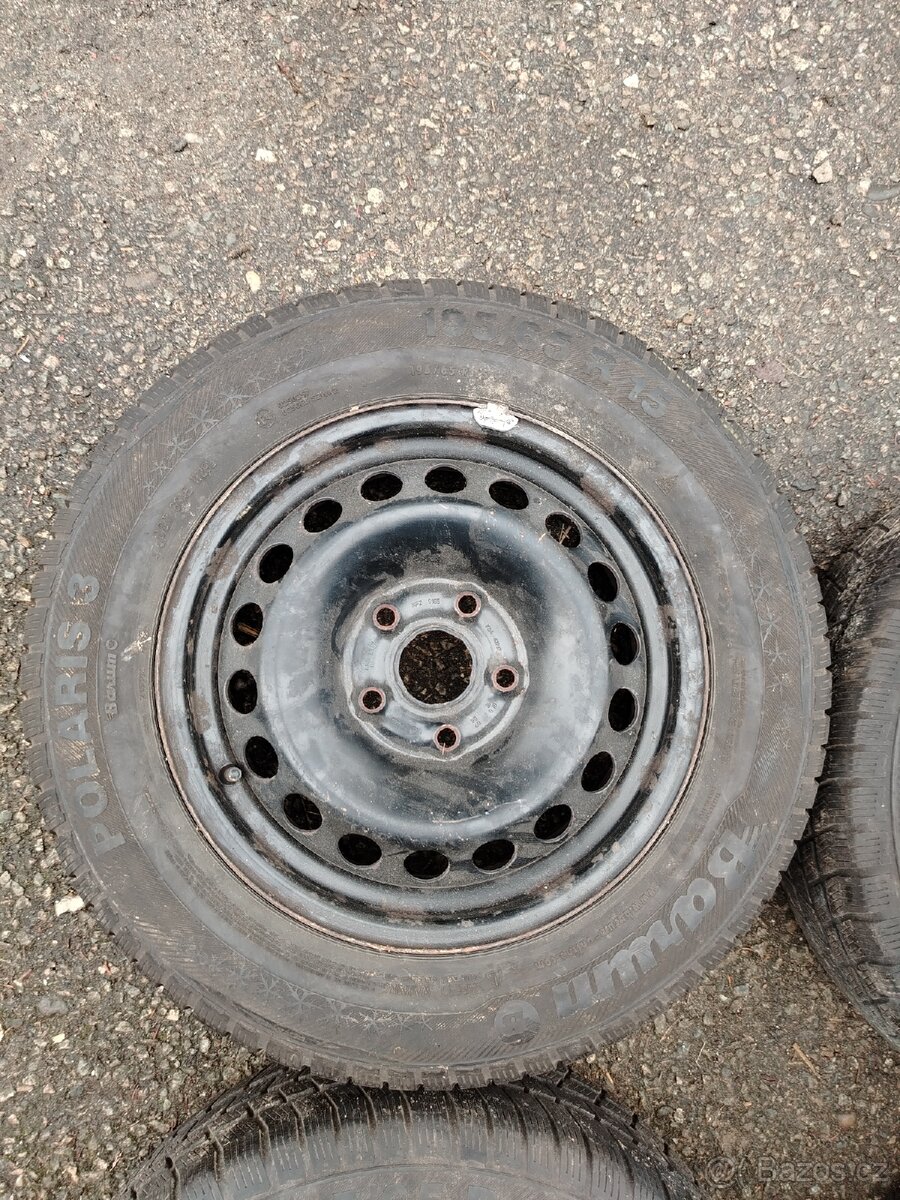 Sada zimních kol 195 65 R15 Barum Škoda Octavia 2 - 4