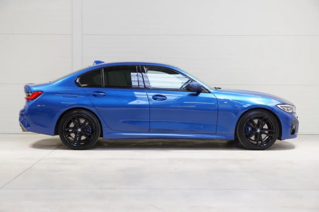 BMW Řada 3, 330i,XDRIVE,H/K M-PAKET,ČR - 4