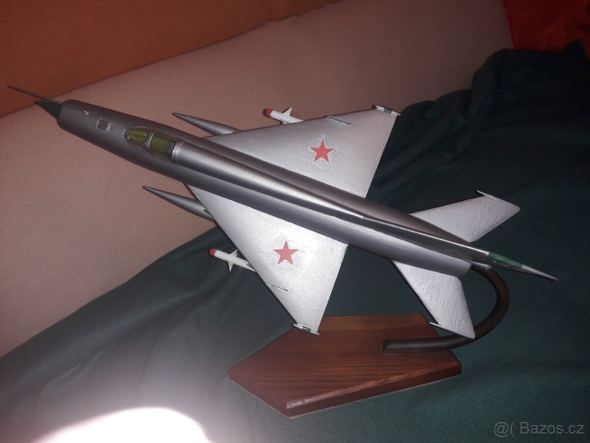 MiG 21- model - 4