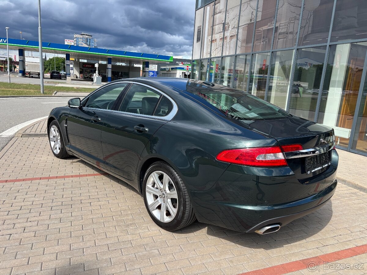 Jaguar XF 3.0D 177kW Automat - 4