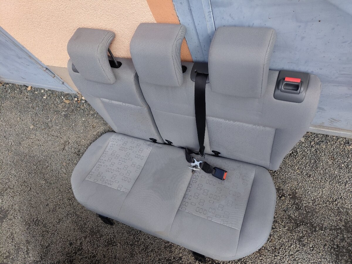 Sedačky Fiesta V - pětidveřová verze - 4