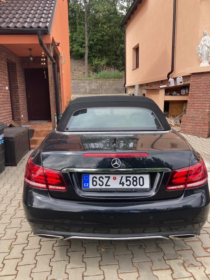 Mercedes E 220 Cabrio - 4