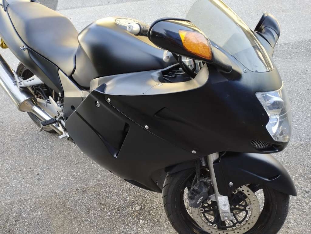 Honda CBR 1100 Blackbird - 4
