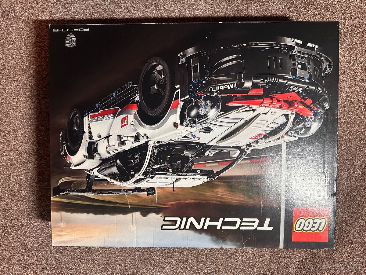 LEGO technic 42096 Porsche 911RSR - 4