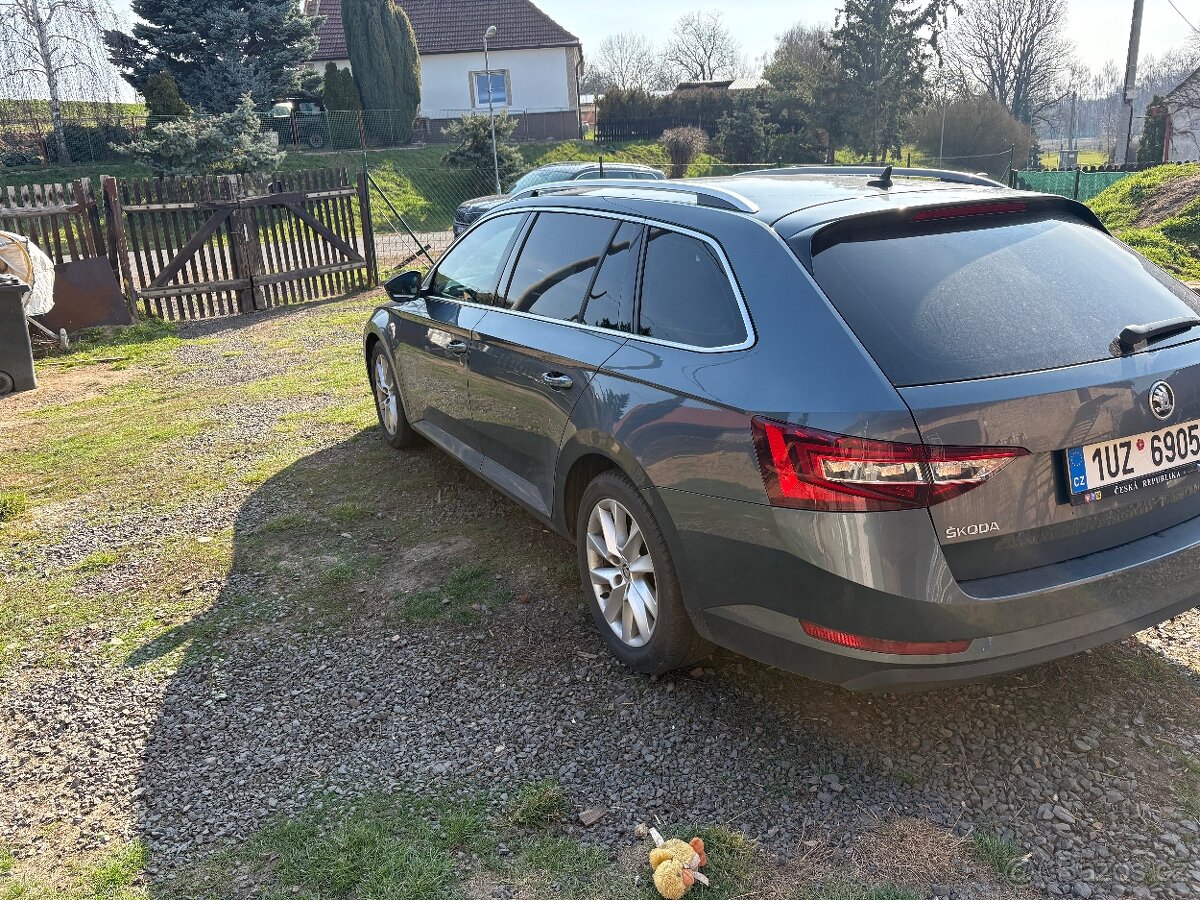 Škoda Superb combi 3 2019 - 4