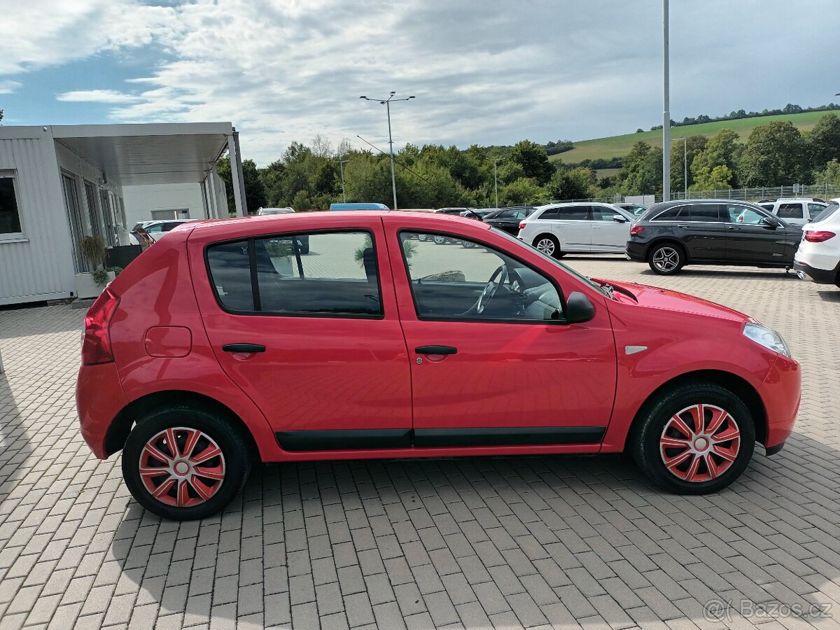 Dacia Sandero 1,4 MPI,55KW,SERVIS, - 4
