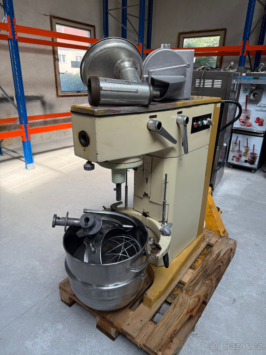 Hnětač Alba RE 22 vč. kompletního příslušenství - 4