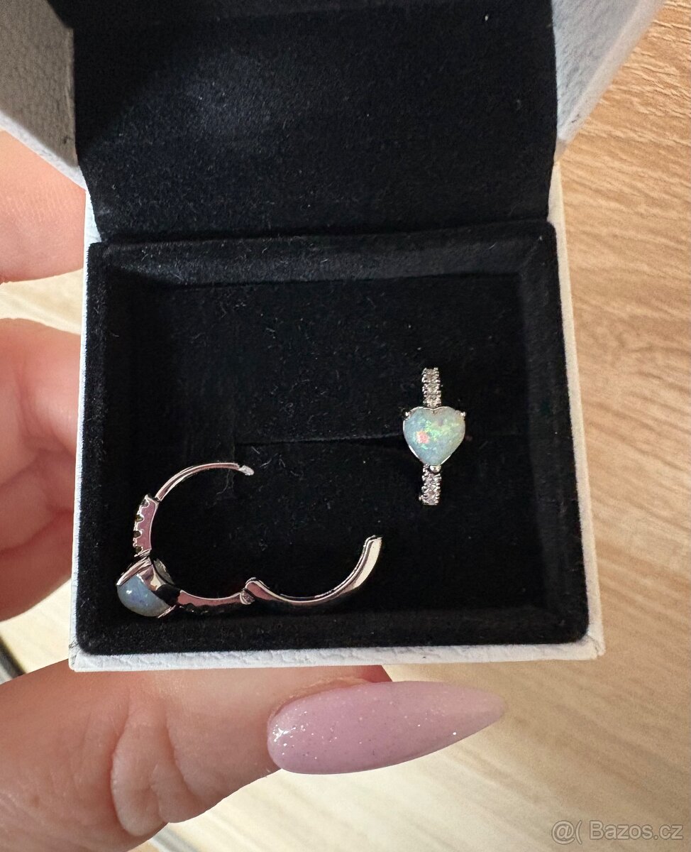 Nové dámské náušnice s bílým opálem - 4