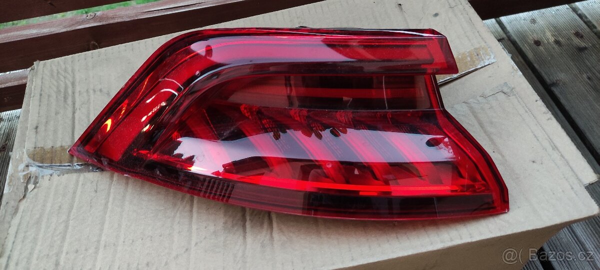 Audi SQ8 zadní nárazník,svetla - 4