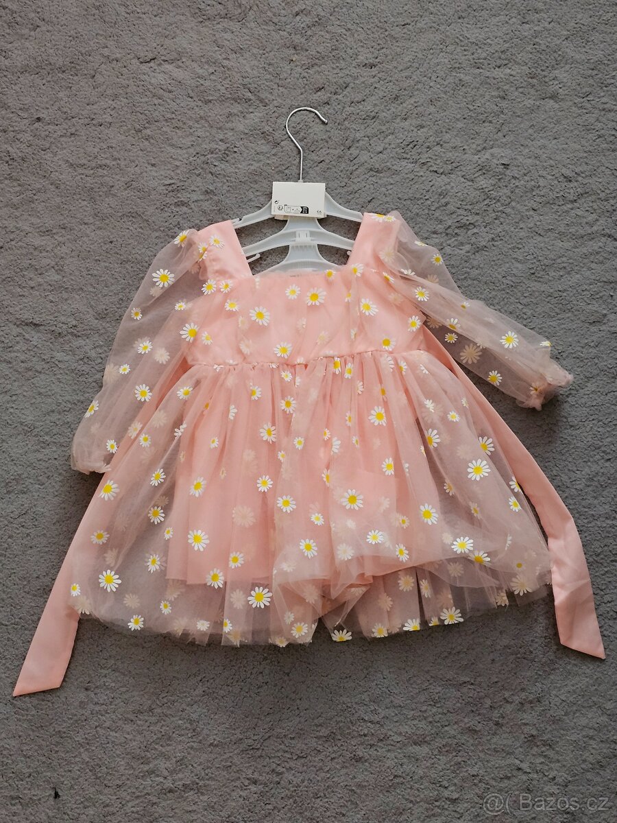 Krásné Nové Šaty velikost 12 - 18 Měsíců - 4