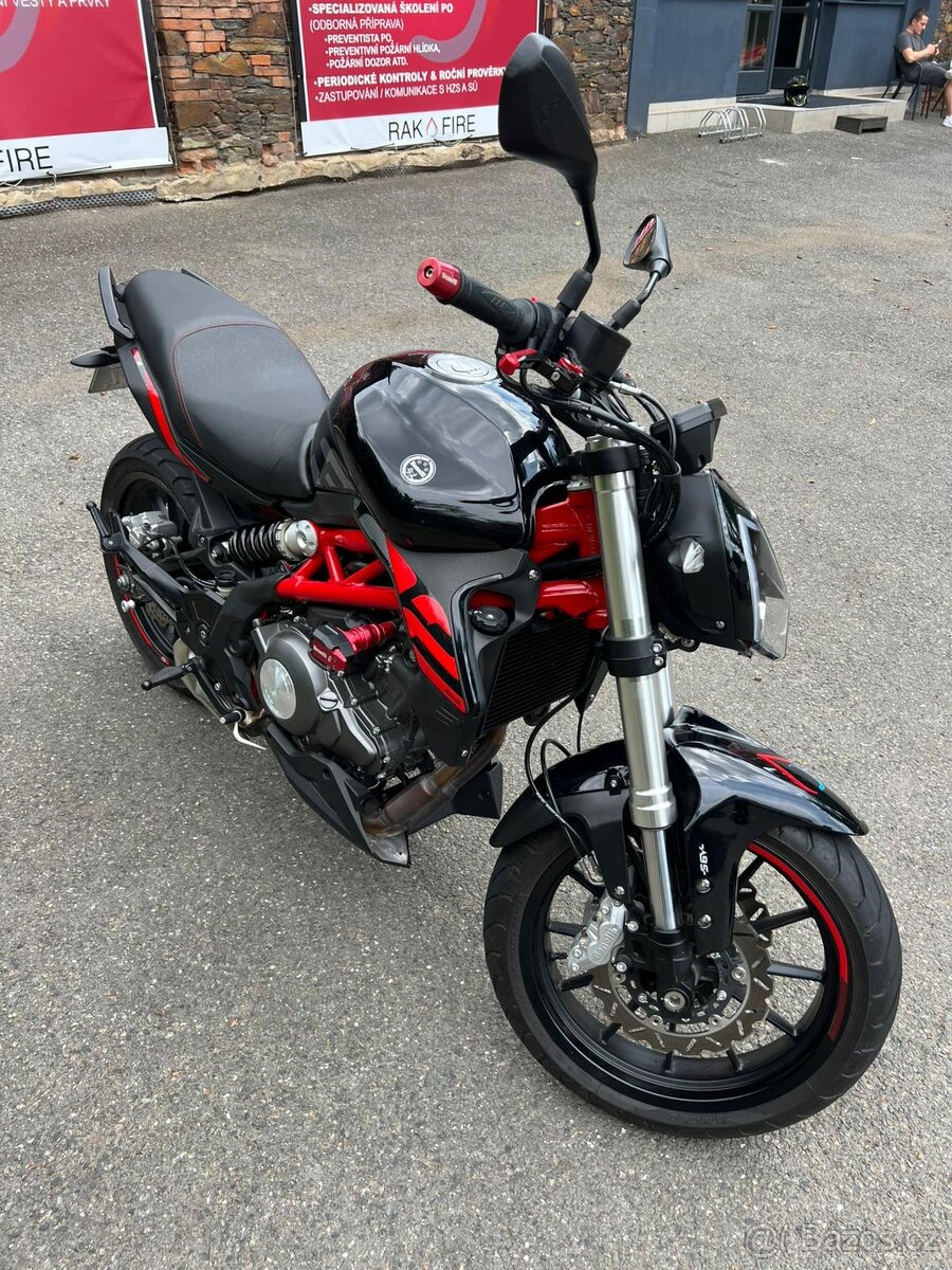 Benelli BN 302 S - 4