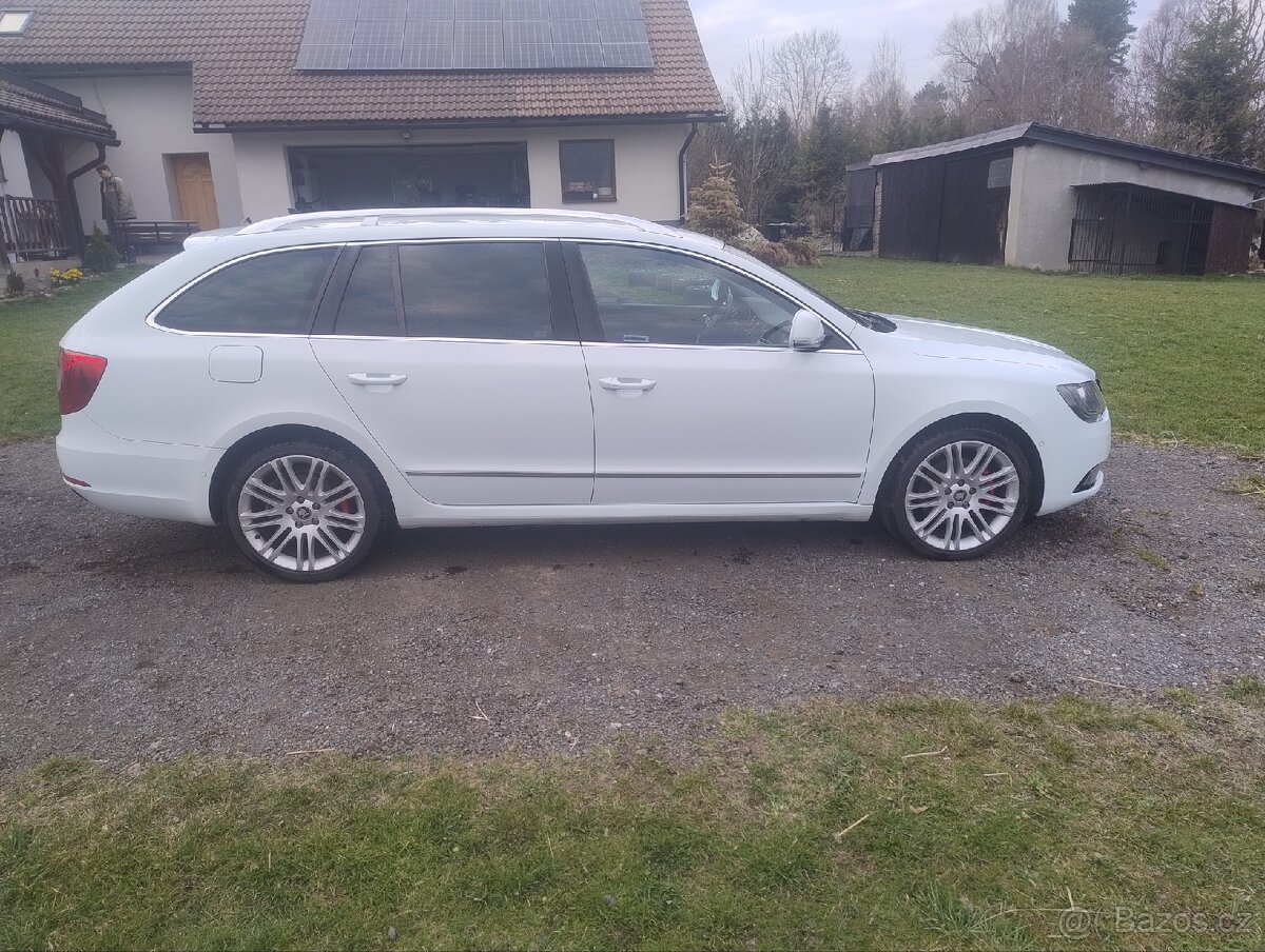 Škoda Superb 2.0 TDI,125kw,DSG,4x4 - 4