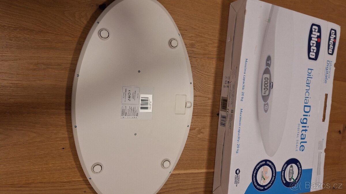 CHICCO Váha digitální dětská - 4