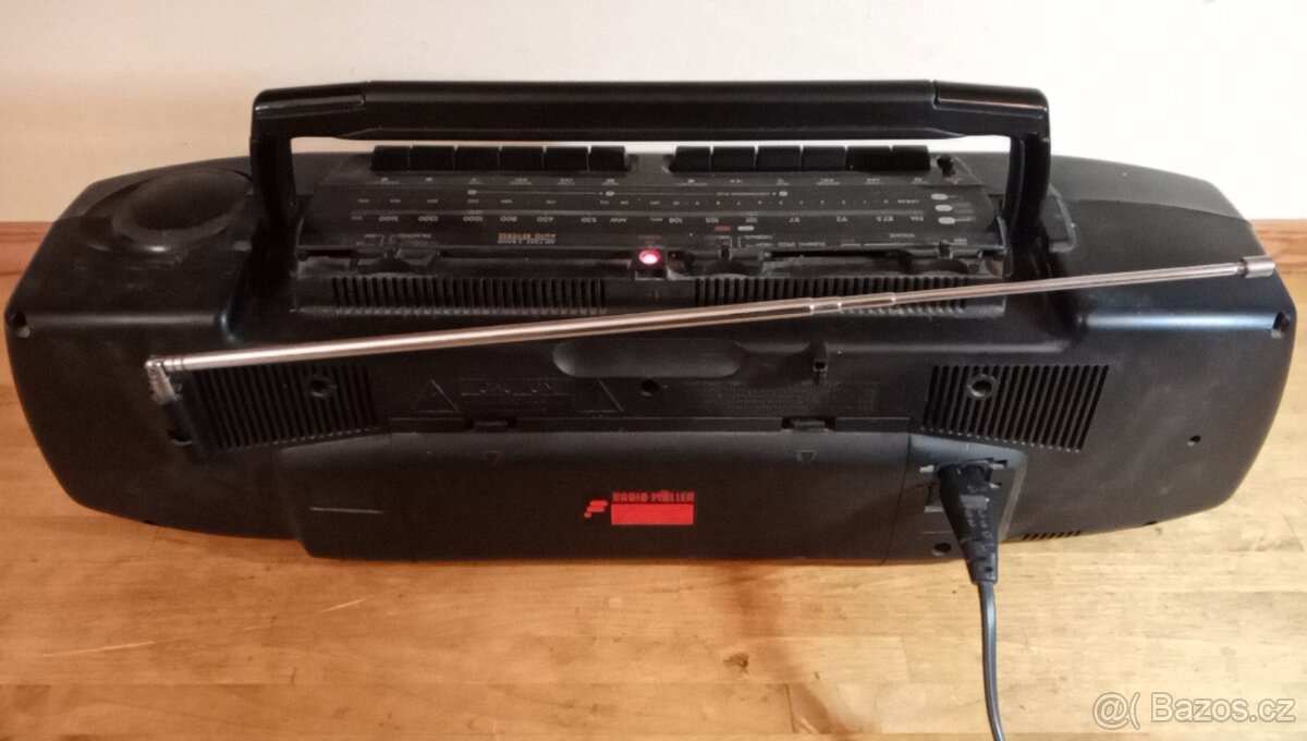 Radiomagnetofon Philips AW 7392. FM radio hraje dobře, ladí - 4
