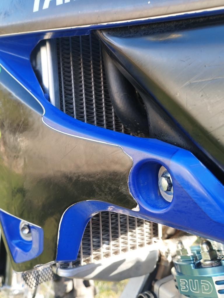 Yamaha 125 r.v. 2023 - 4