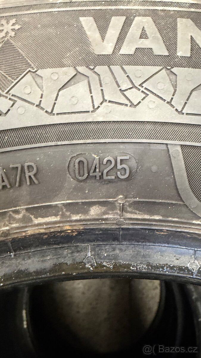 Zimní pneu 215/65 R15c - 4