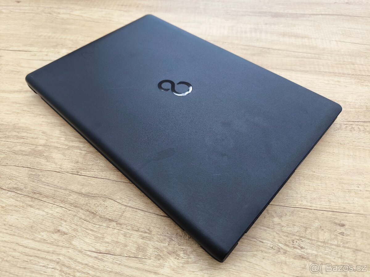 Fujitsu LifeBook A557 - ZÁRUKA 2 ROKY - 4