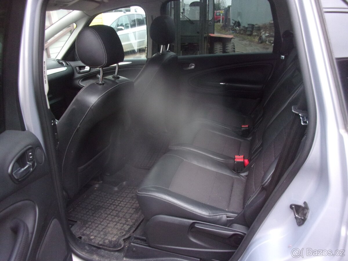 FORD S-MAX 2,0TDCI 120KW 2012 + 2008 - 4
