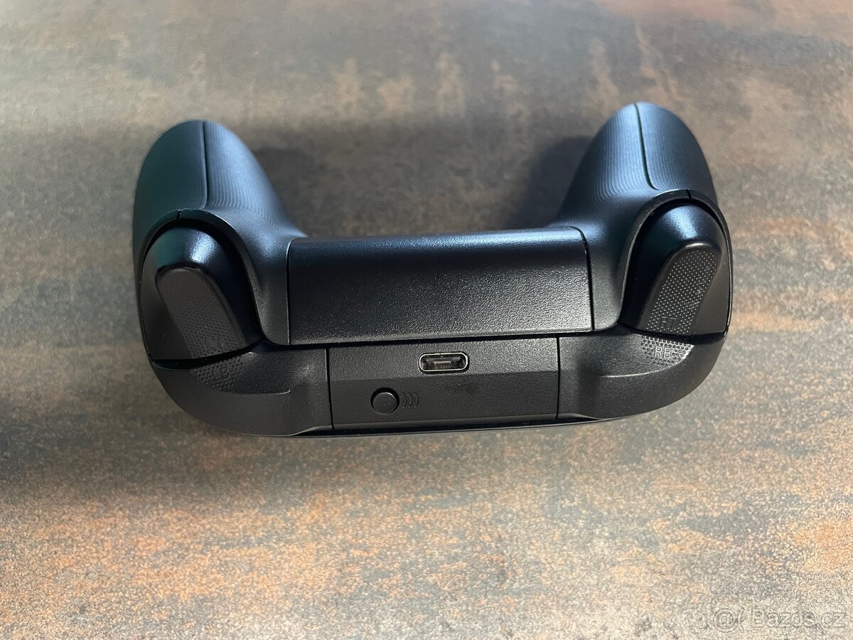 Ovladač Xbox Series Carbon Black - 4