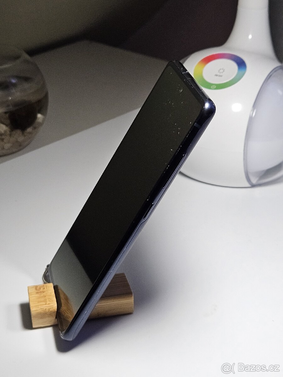 Samsung galaxy s20 fe - 4