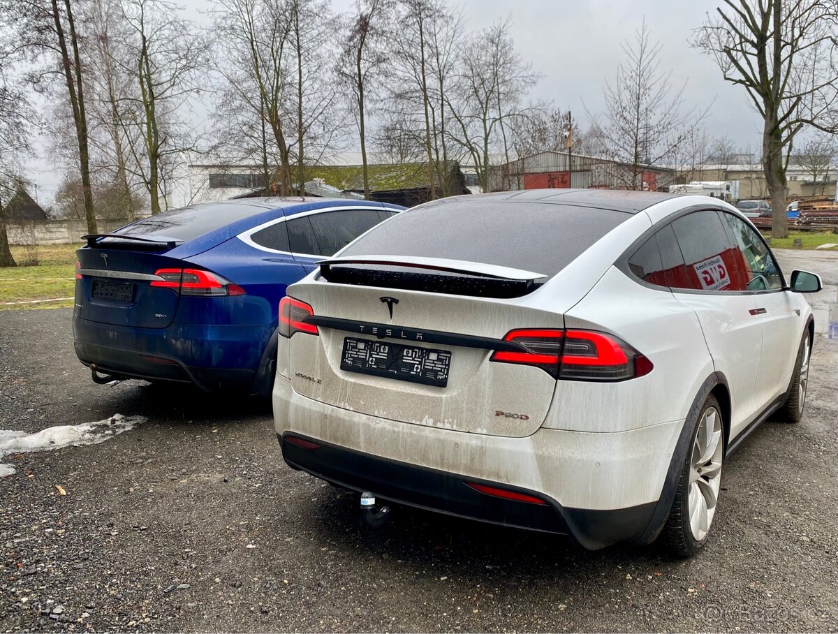 Tesla model X P90D 6 míst SCH01 MCU2 AP1 - 4