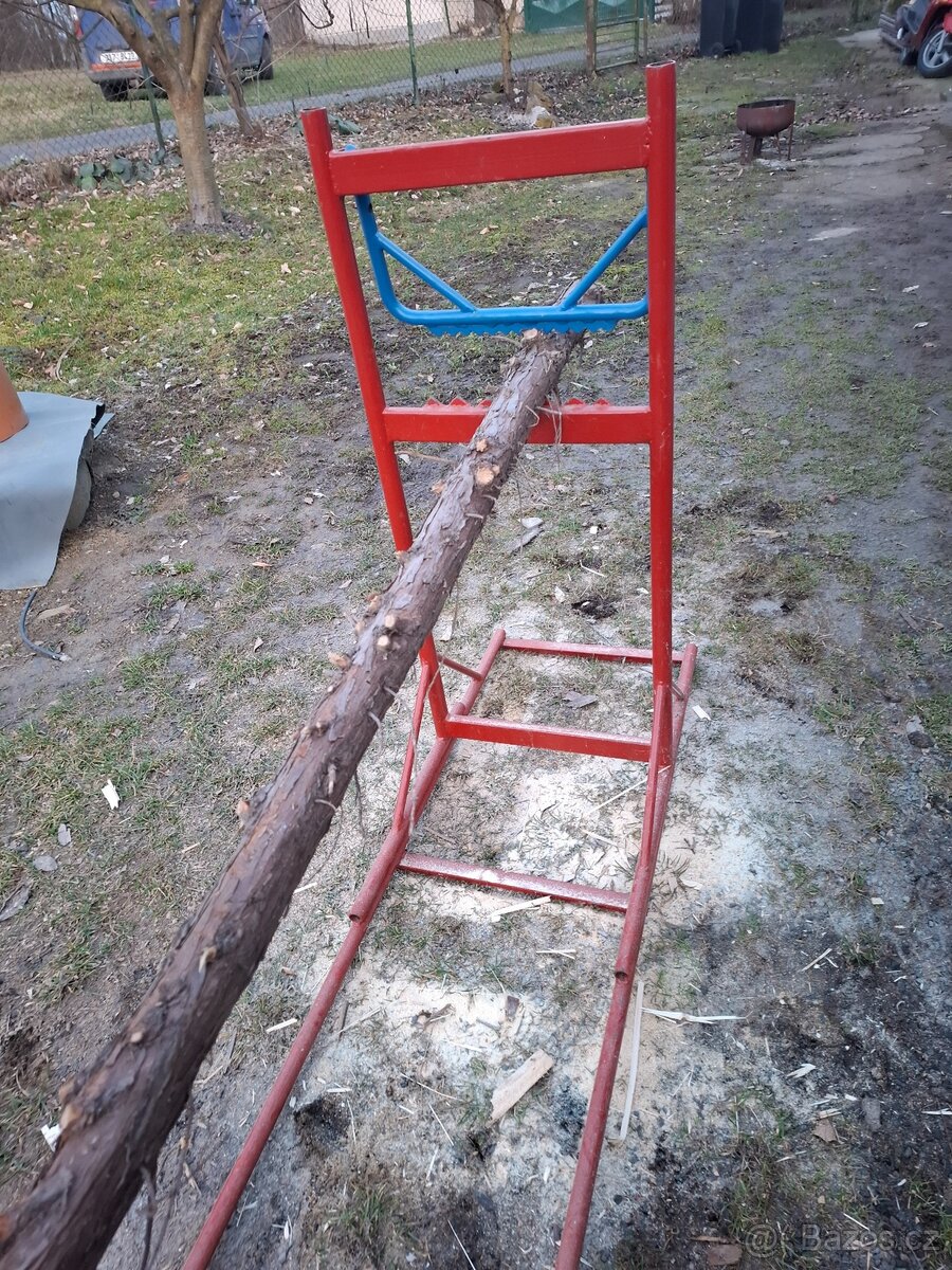 Koza na rezani dreva - samonosna - 4