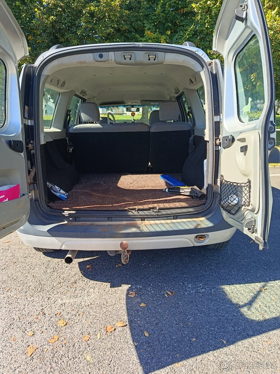 Dacia Logan 1.6 - 4