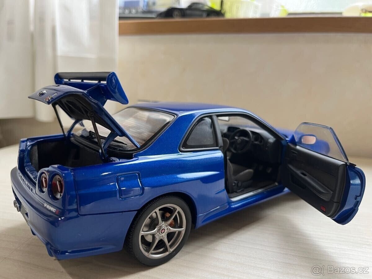 NISSAN Skyline GT-R R34 V-Spec II / AUTOart 1:18 DieCast - 4