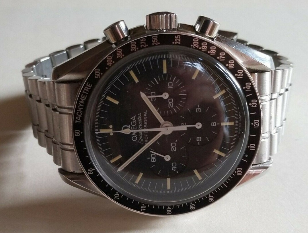 OMEGA Speedmaster Professional Moonwatch Apollo 11, skleněné - 4