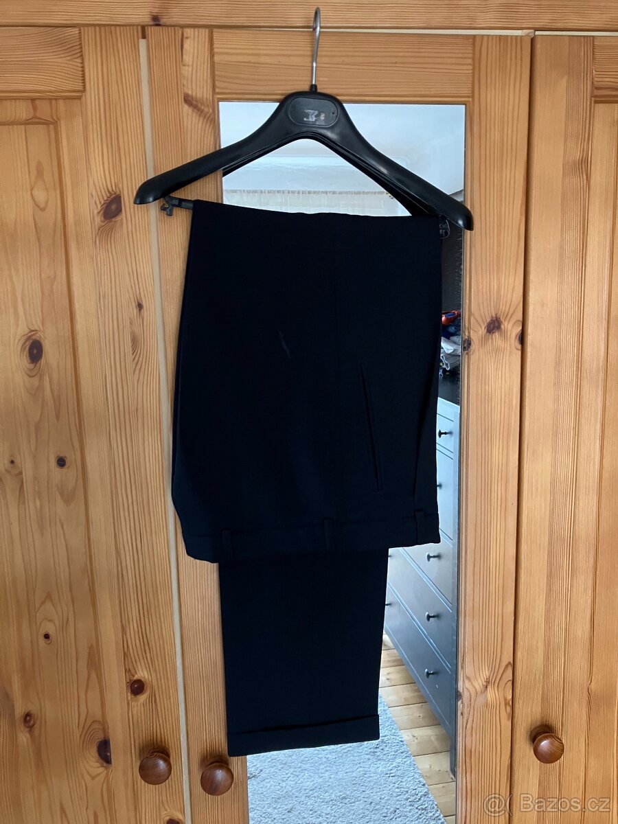Chlapecky oblek (tanecni apod.); 46/170 (sako) + 80/46/176 ( - 4