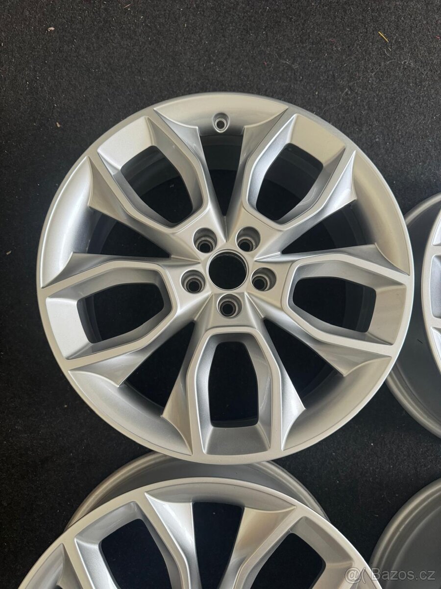 Hliníkové disky ŠKODA CRATER R18 - 4