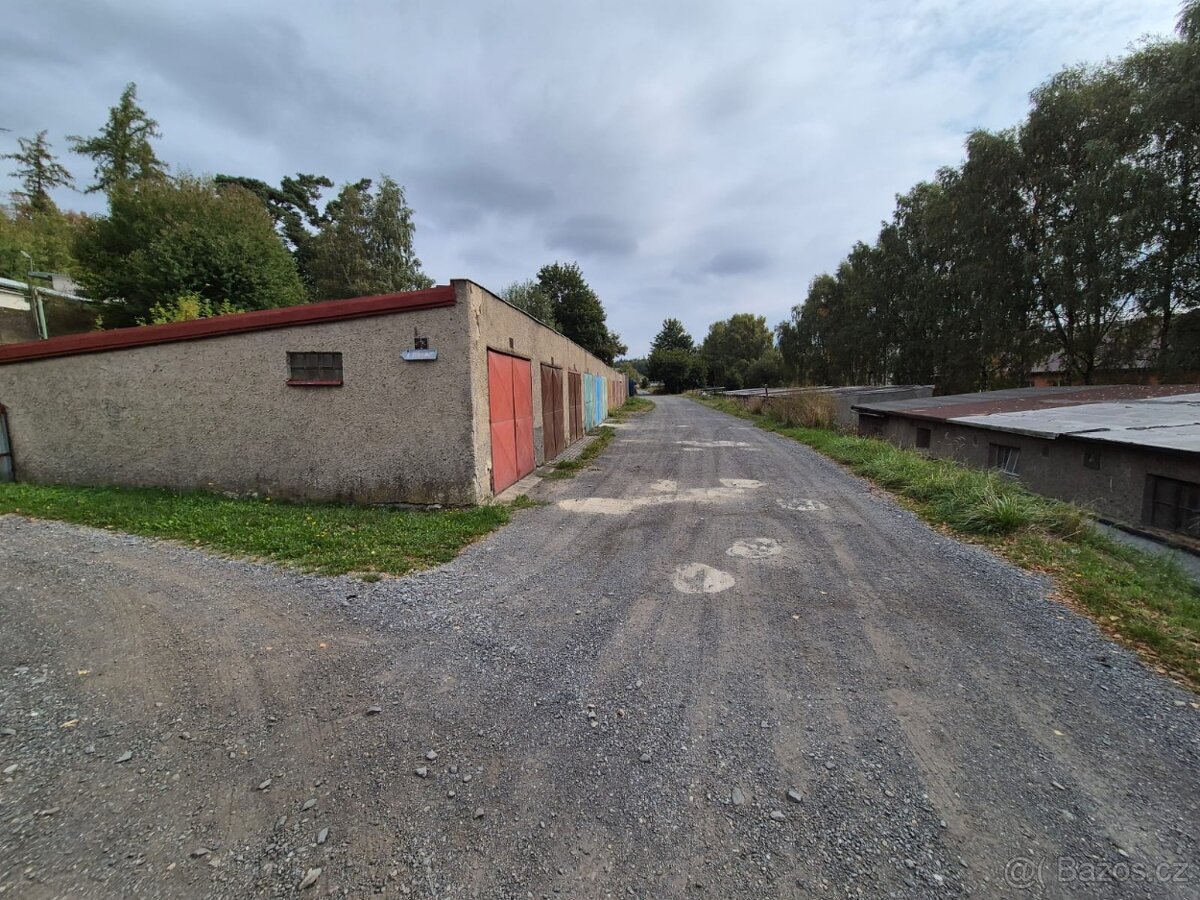 Prodej podílu 2/3 na garáži ve městě Břidličná - 4