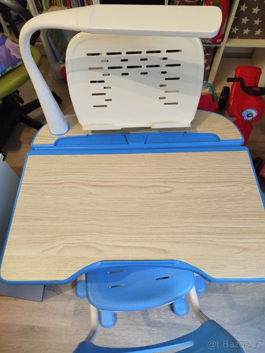 Rostoucí stůl a židle - 4