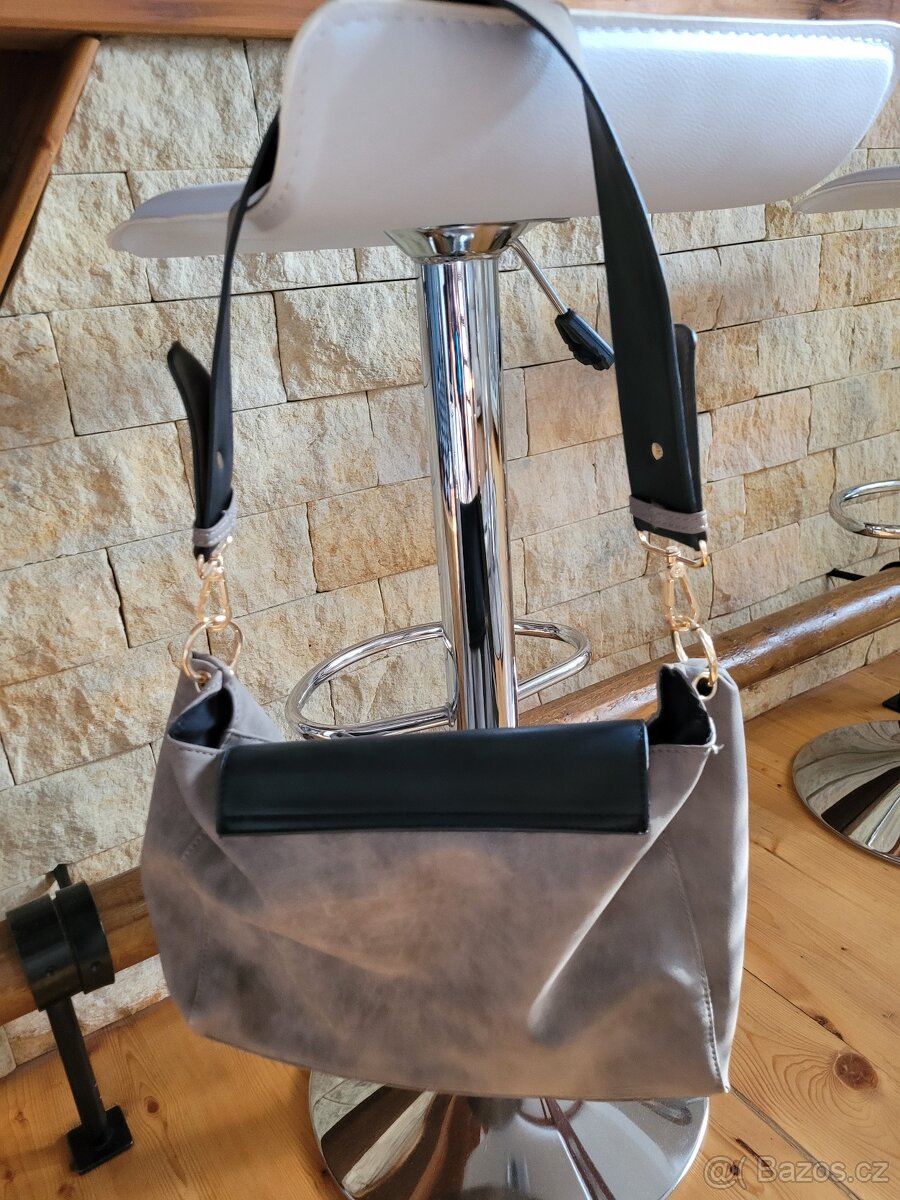 Dámské boty na podpatku a kabelka - 4