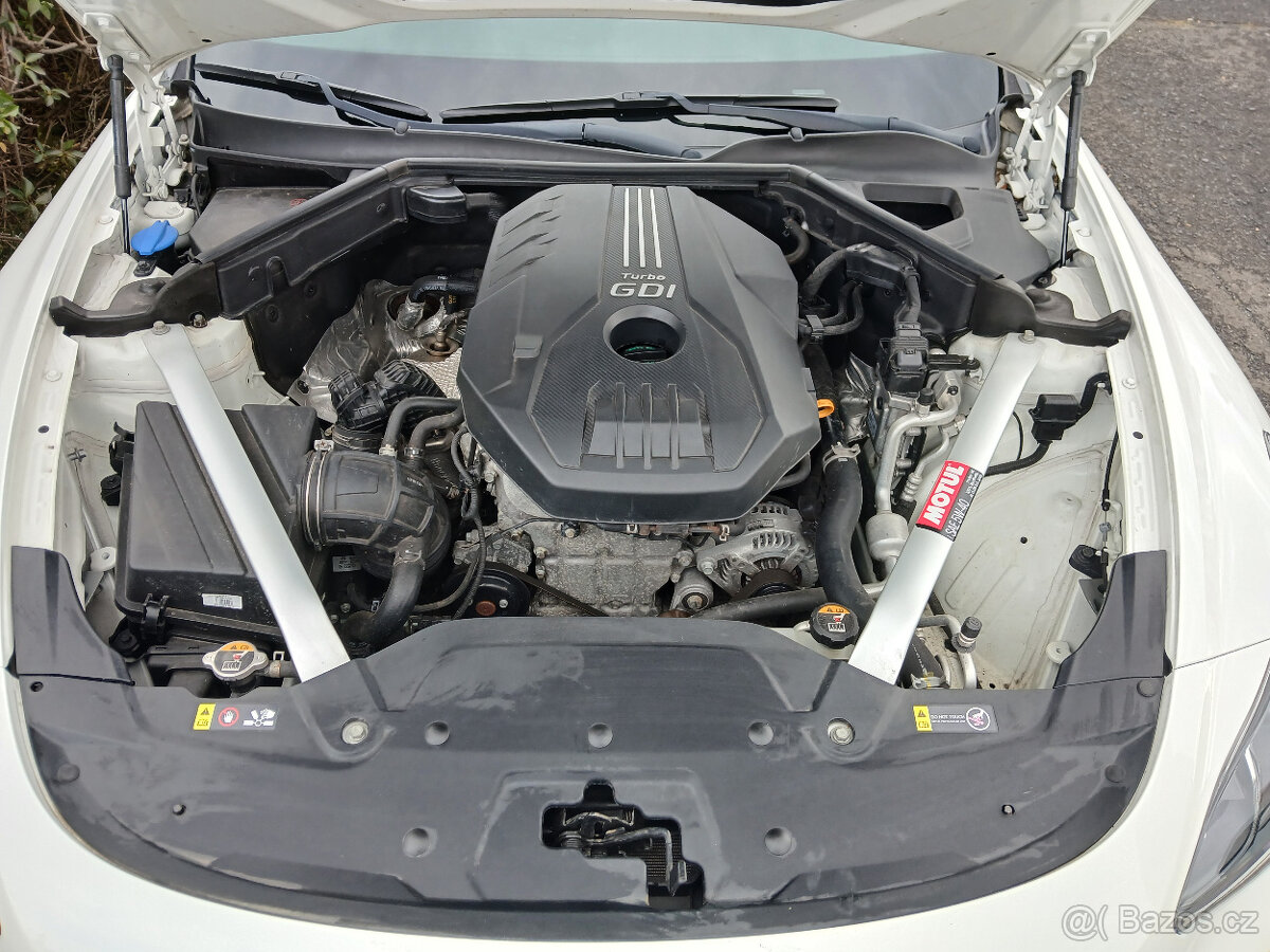 Kia Stinger 2.0 T-GDi 188kW 4x4 - 4