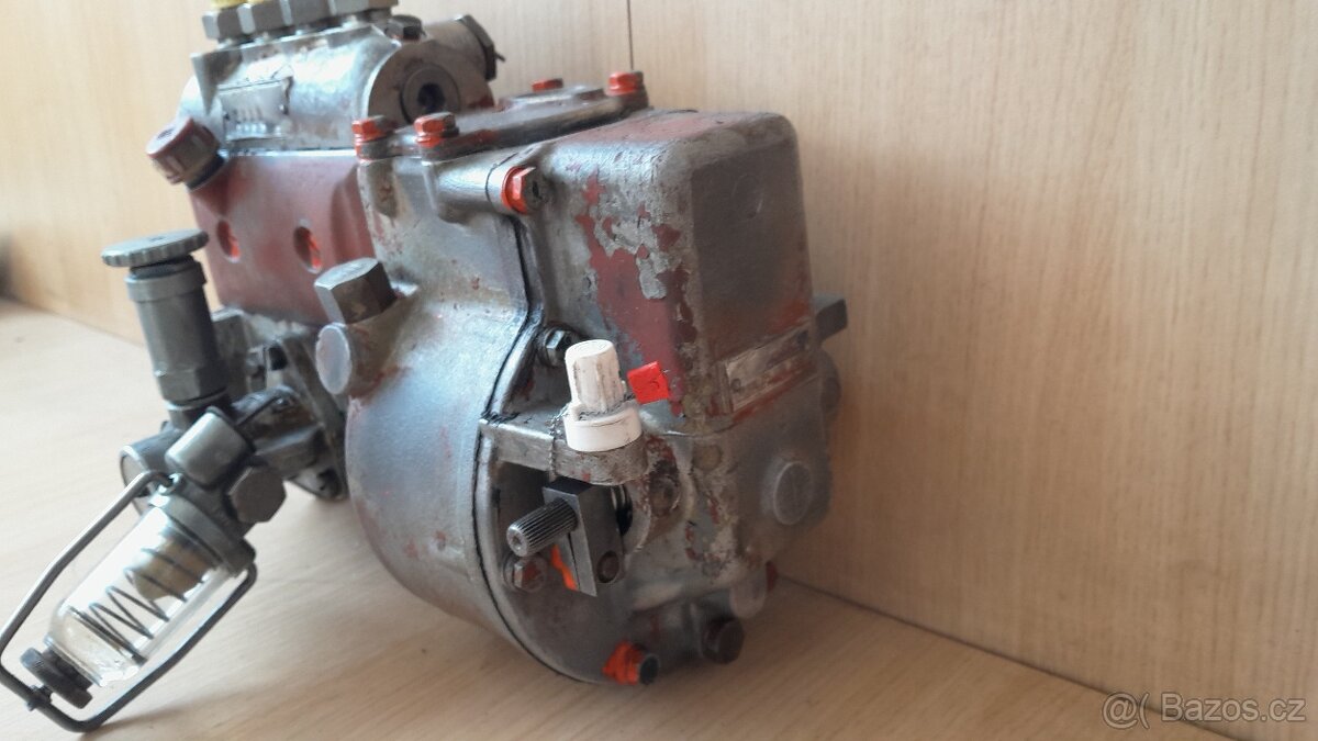 naftové čerpadlo motor zetor 6901 - 4