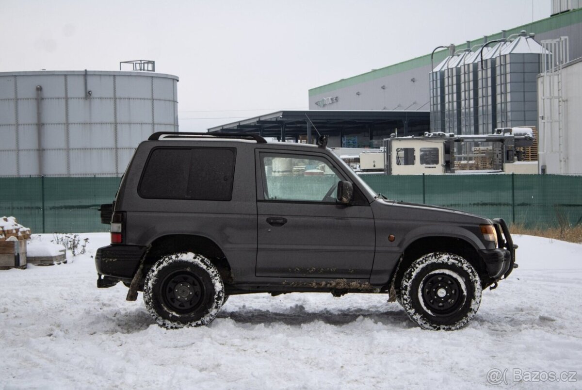Mitshubishi Pajero 2.5 TD, 73kW - 4