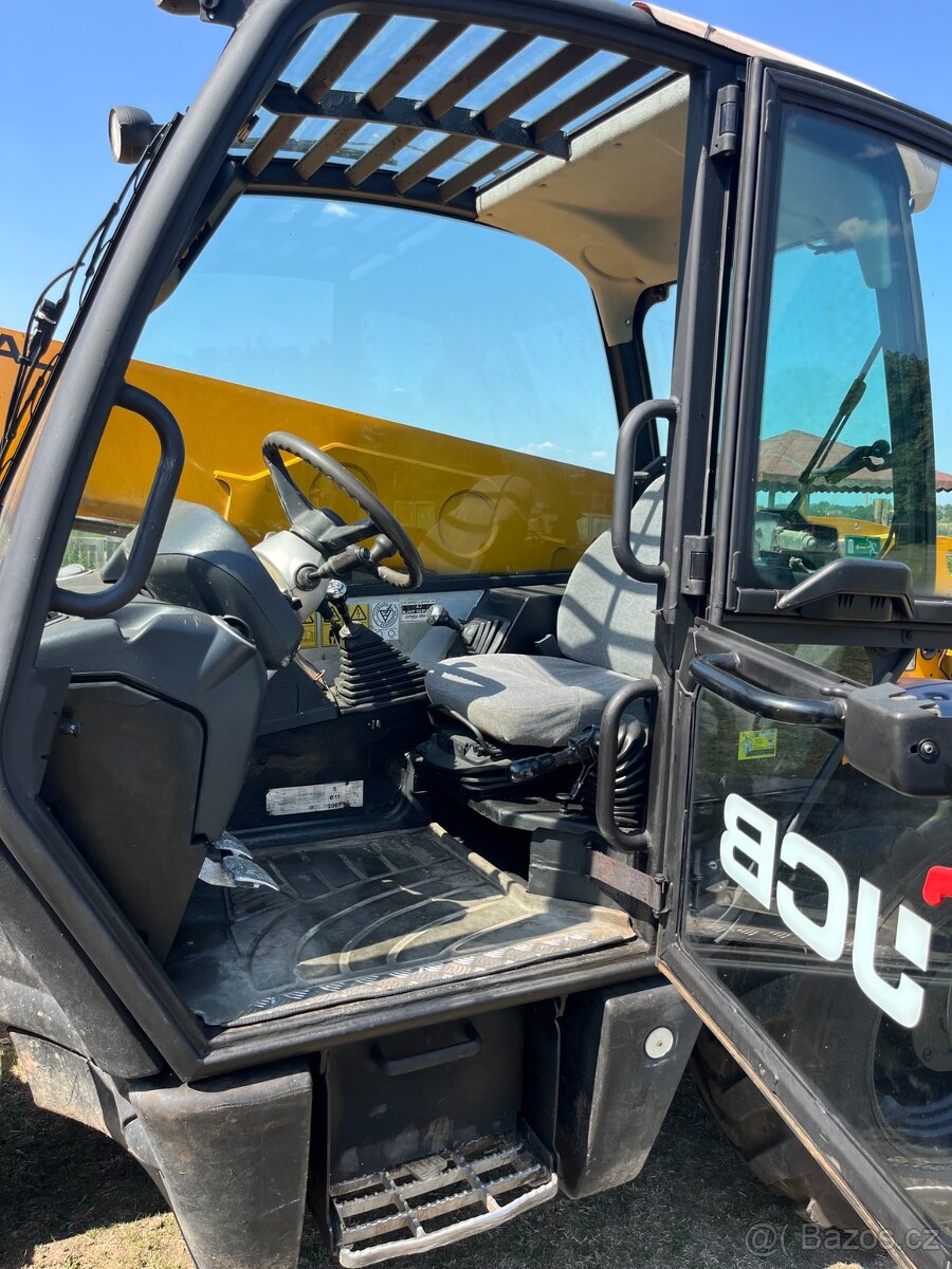 Prodám manipulátor JCB 531.70 - 4