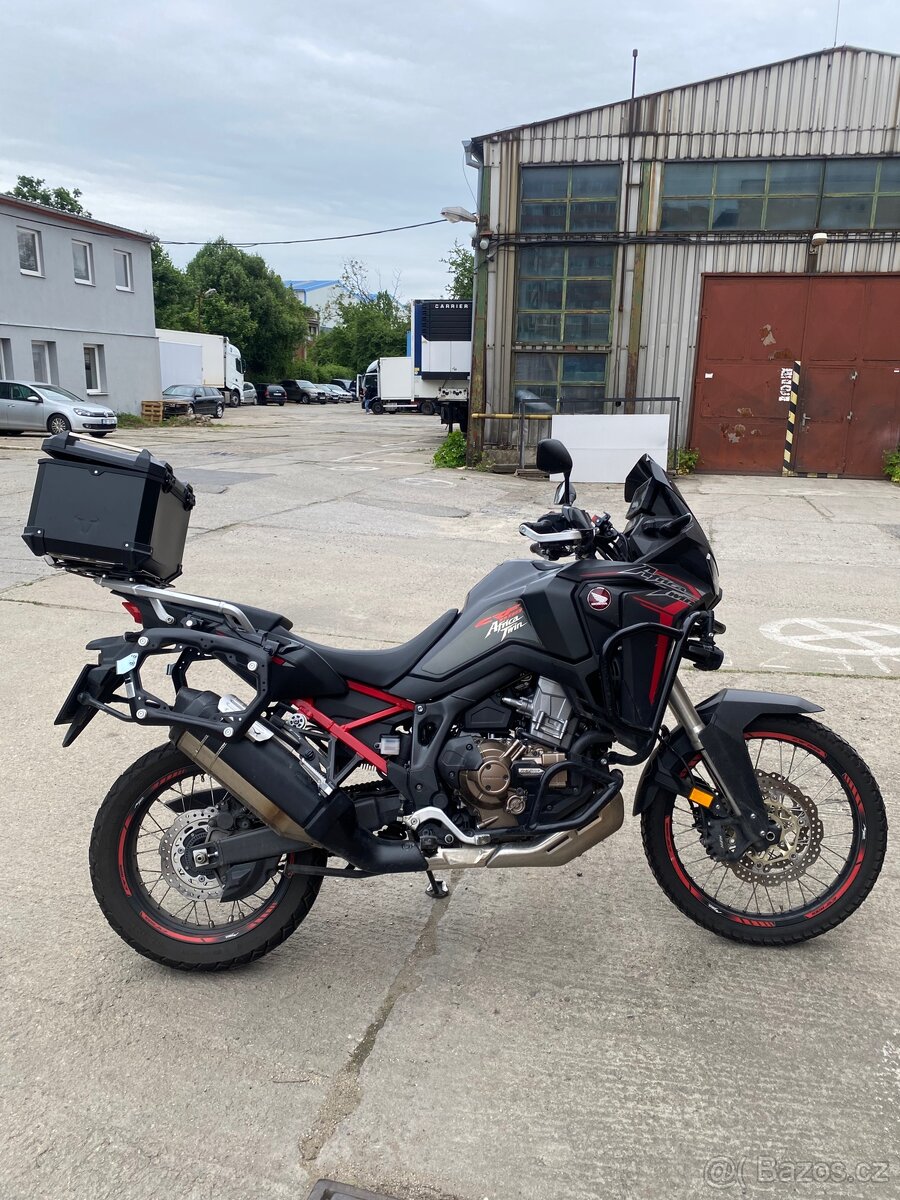 Honda CRF 1100D Africa twin