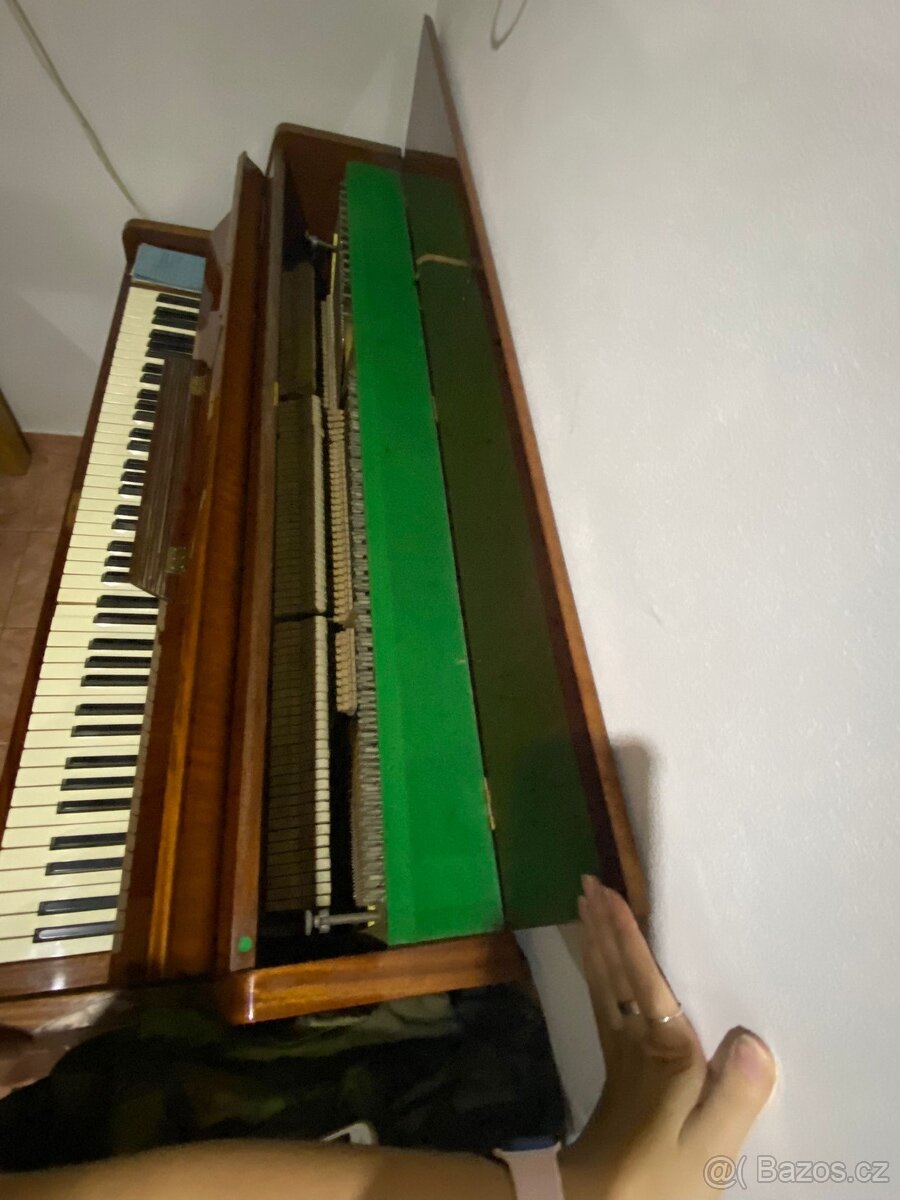 Piano Rösler - 4