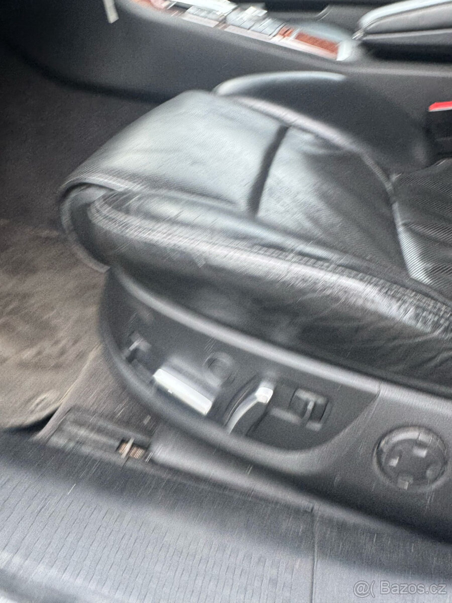 Audi A8L 3.7FSi 206kw MAX VÝBAVA - 4