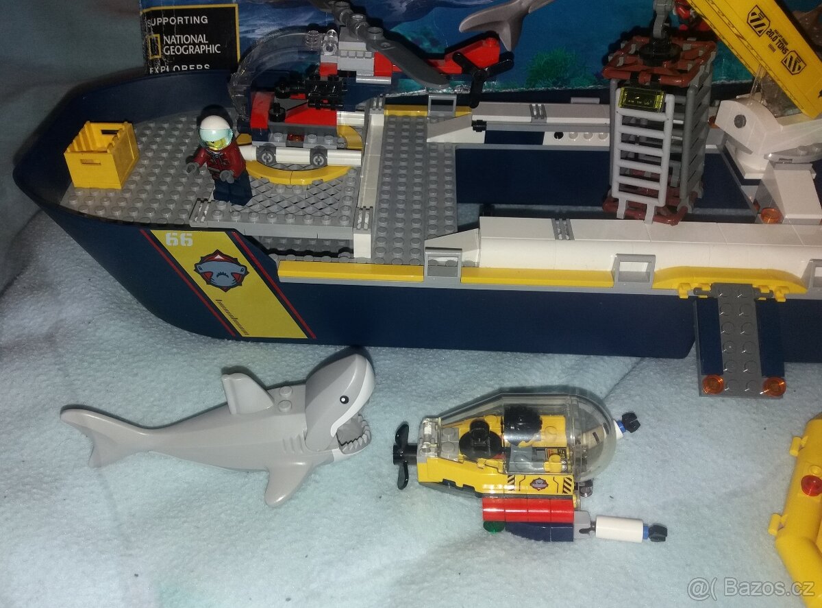 LEGO City 60266 Oceánská průzkumná loď - 4